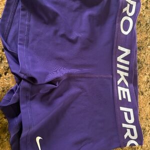 Small nike pro shorts